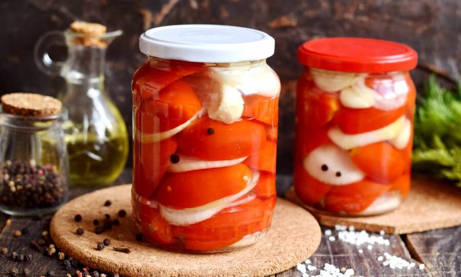 🍅 Помидоры дольками на зиму: открываю банку зимой — и она исчезает со стола первой!
