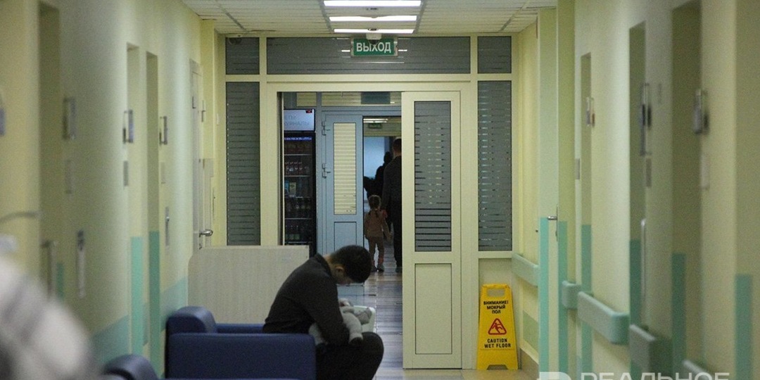 Минздрав обязал больницы передавать данные об инфекциях иностранцев в МВД