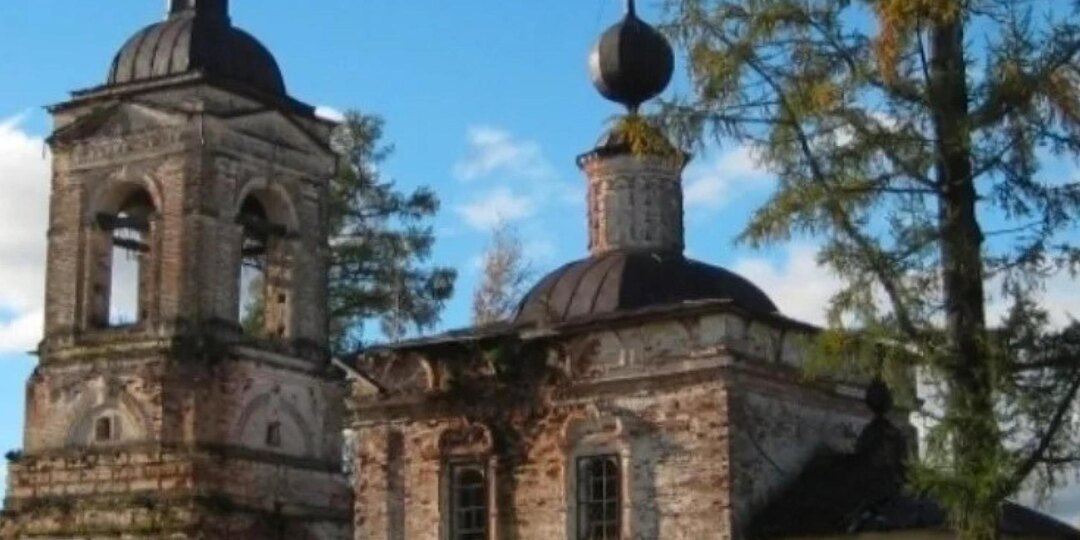 Суд обязал Росимущество оформить право собственности на шесть памятников Ленского района