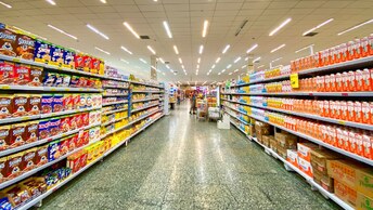 Какие продукты с 1 сентября начнут исчезать с полок магазинов