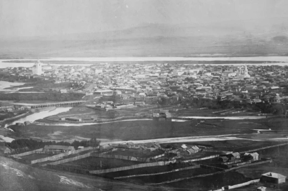    Мэр Верещагин поделился архивным кадром Красноярска 1860-х годов