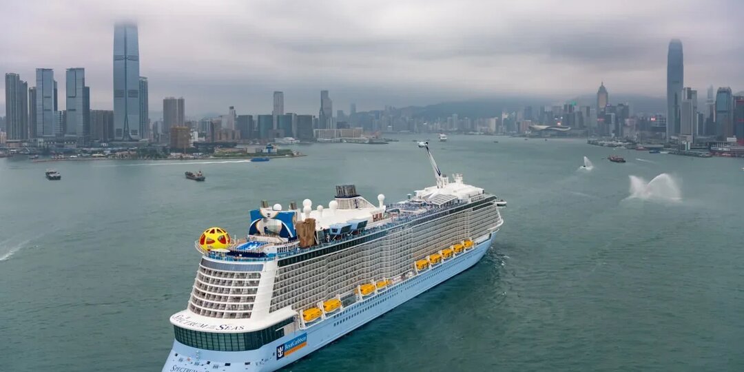 В круизах по Азии говорят по-русски – теперь на лайнере Spectrum of the Seas сервис для русскоязычных туристов будет на всех заездах