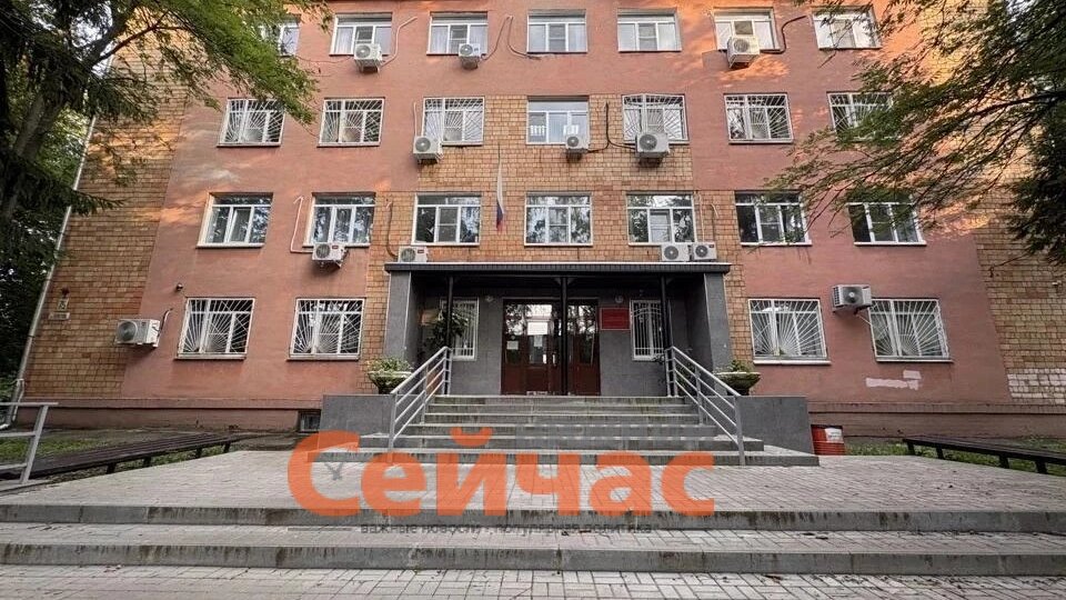 Пять молодых людей осудили за хулиганство на остановке в Нижнем Новгороде