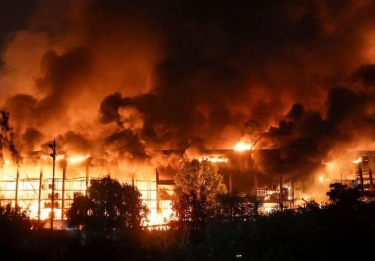 ВС РФ нанесли новый сильный удар по Одесской области. Известно о прилётах и сильном пожаре в порту города Черноморск (Ильичёвск)
