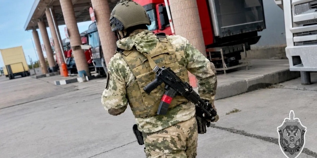 Таможенников поймали на крупных взятках за пропуск незаконных товаров в Забайкальске