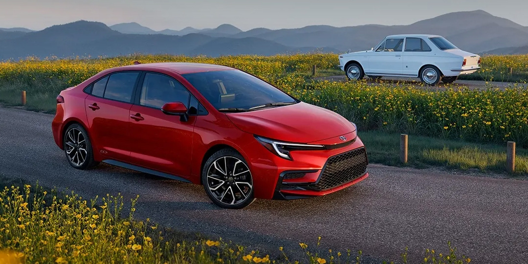 Toyota празднует 60-летие Corolla. В честь этого компания представила юбилейную версию модели 😎