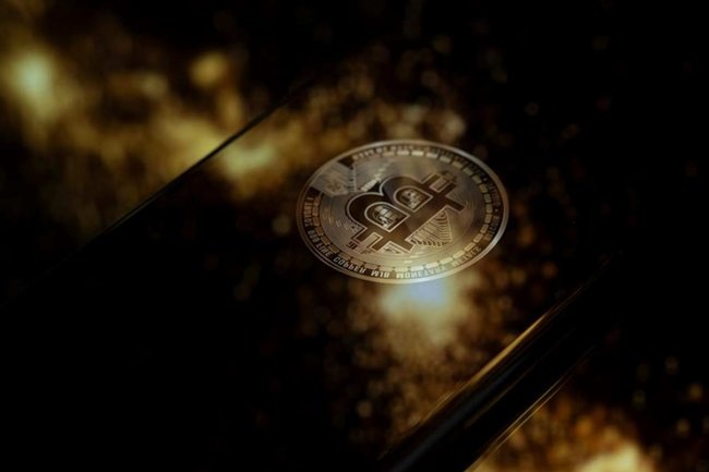 Биткойн впервые с июня превысил $71 тысячу