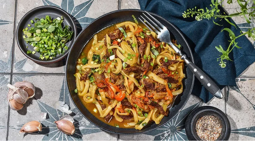 Цуйван. Монгольская лапша с мясом и овощами