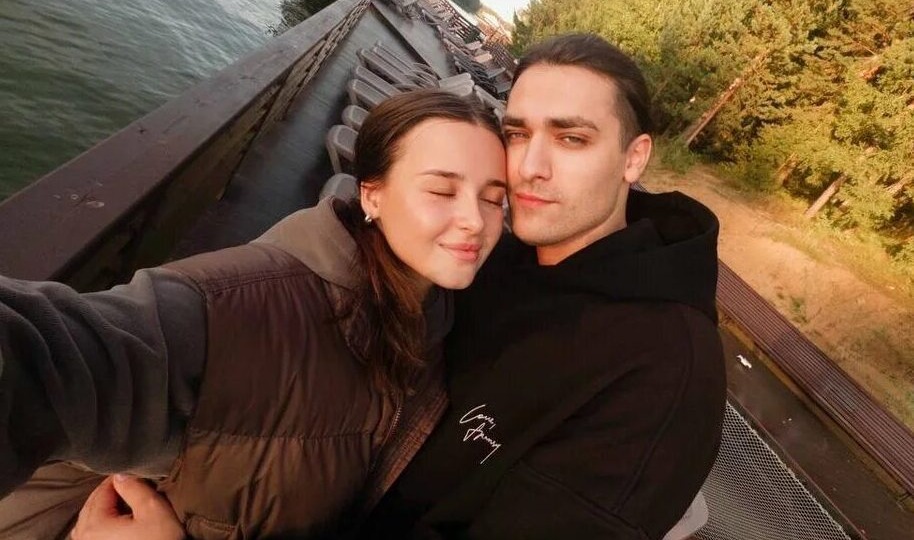Олег Шепс признался, что не сразу завоевал расположение супруги