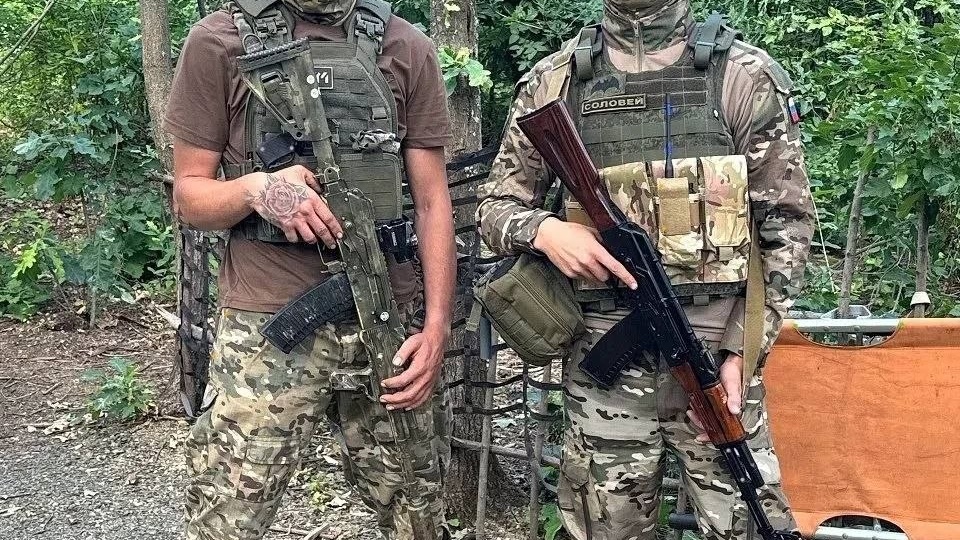 Нас вчера расстреляли с утра, на рассвете
