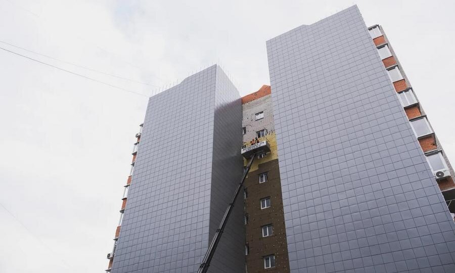 В Курске за год не смогли восстановить поврежденную ВСУ многоэтажку