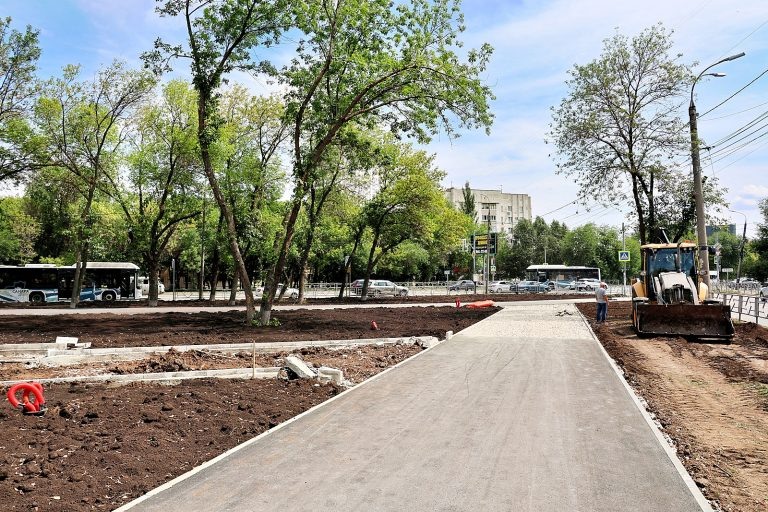 Дороги и общественные пространства благоустраивают в Самарской области
