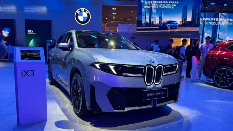 BMW открывает предзаказ на удлиненную версию iX3 для Китая по цене от 3,7 млн рублей