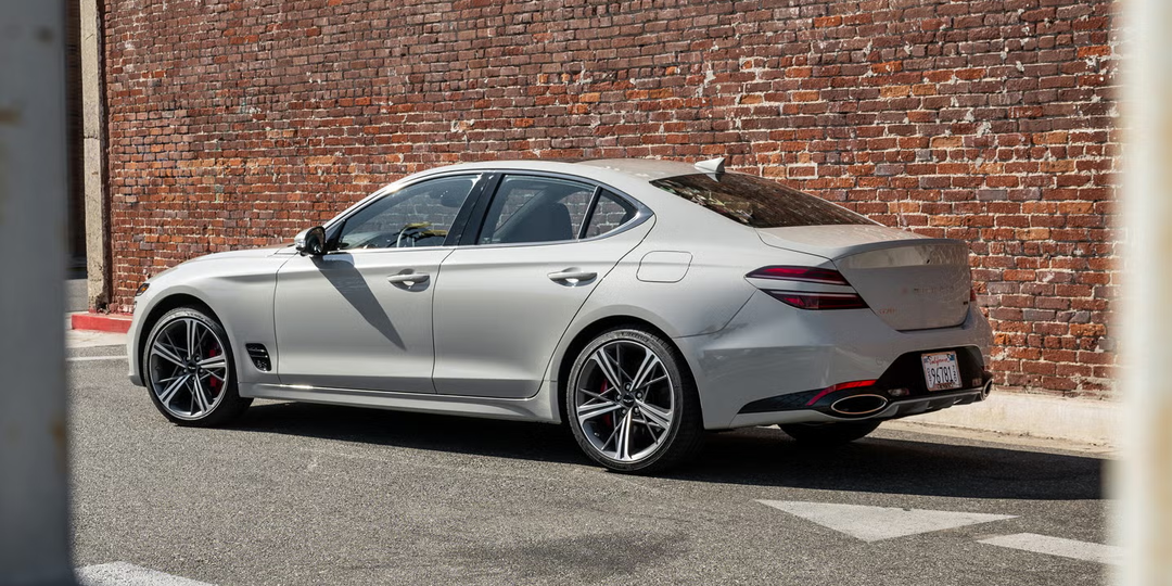 Седан Genesis G70 лишится V-6 в 2027 году — возможно, это последний год модели