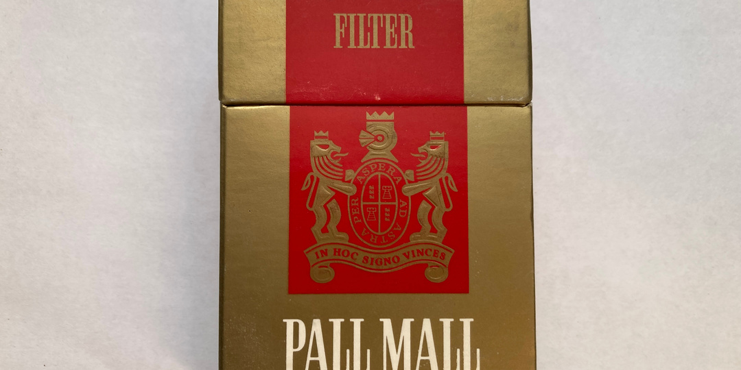 Два девиза на пачке: что означают надписи на сигаретах Pall Mall?