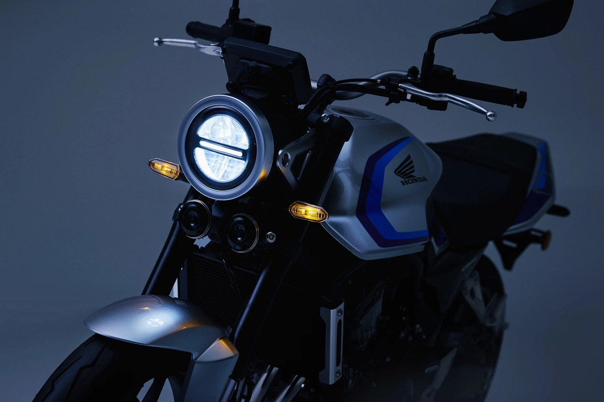 Honda CB400 Super Four