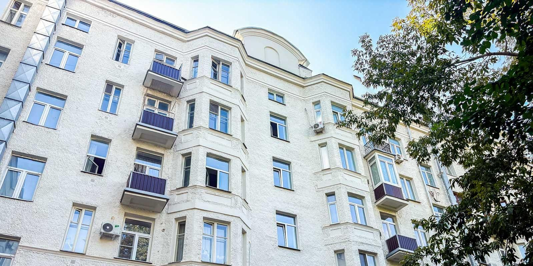 Какие дома с аттиками капитально отремонтировали в Москве