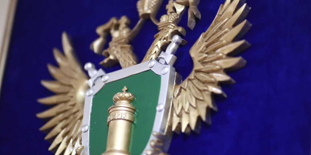 В Волгоградской области суд обязал юриста выплатить 1,1 млн матери бойца СВО