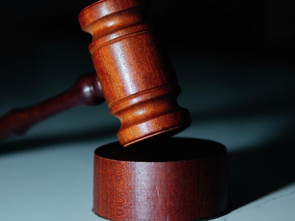 Верховный суд КР оставил в силе приговор руководителям ЖК "Ихсан"