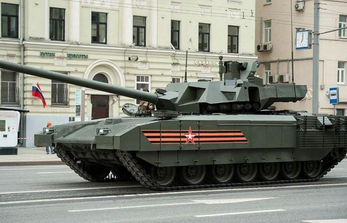 Почему обещанная ещё в 2015 году в количестве сотен и тысяч Т-14 «Армата» до сих пор не используется