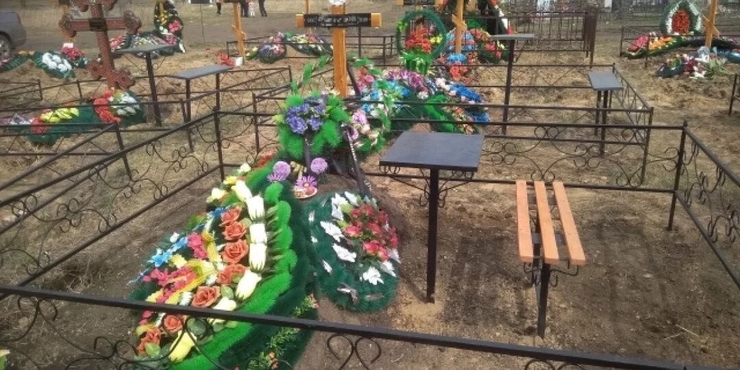 Этнограф Жигунова сказала, зачем пели на похоронах, а гроб готовили заранее