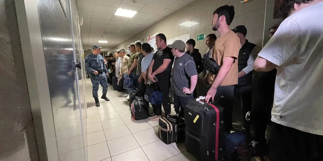В Югре работодатель оплатит расходы на выдворение нелегального мигранта