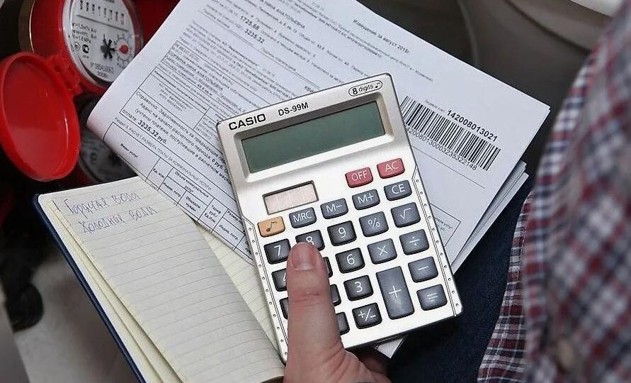 Как в 2026 году начисляется неустойка на долги по ЖКУ