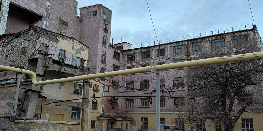 Саратовская ТЭЦ-1. Она работала с 30-х годов и была одной из первых в СССР на газе. Что с ней сейчас?