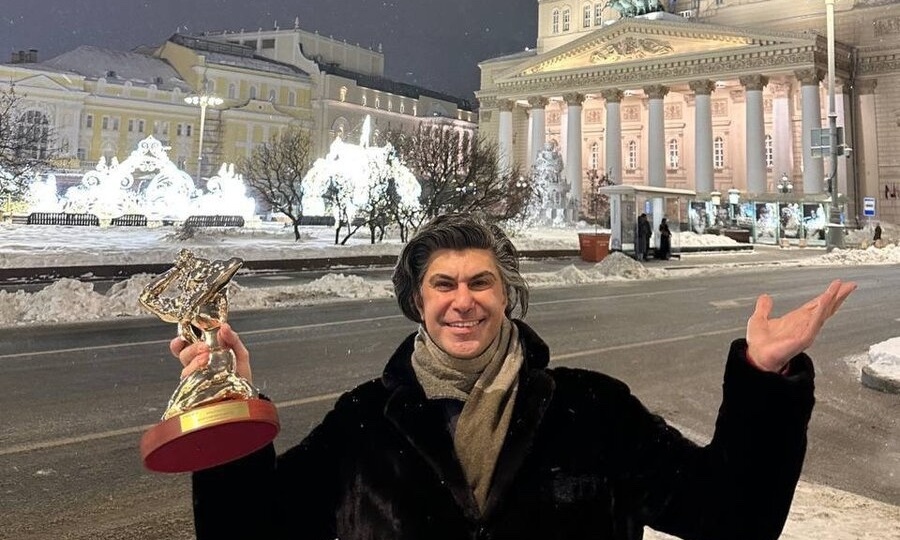 Опять возвращаешься в состояние, когда тебе приходится обороняться