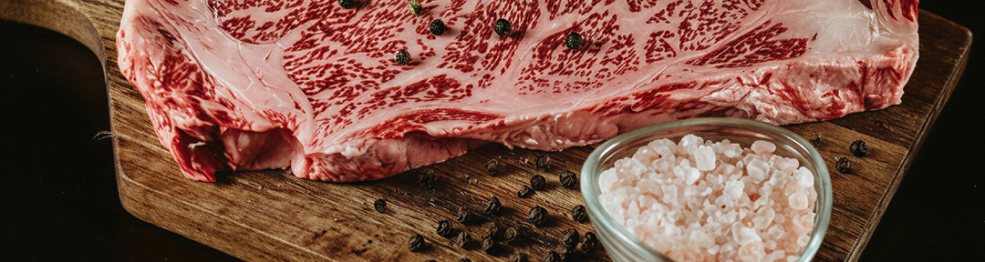 Специи для стейка: чем подчеркнуть вкус мраморной говядины PRIMEBEEF