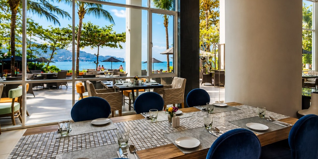 ✨ Novotel Phuket Kamala Beach 4* — уютный пляжный отель на Пхукете, где спокойная атмосфера Камалы сочетается с прямым выходом к морю