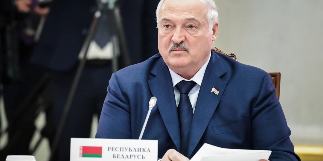 Беларусь пообещала помочь России по «мелочам с топливом»
