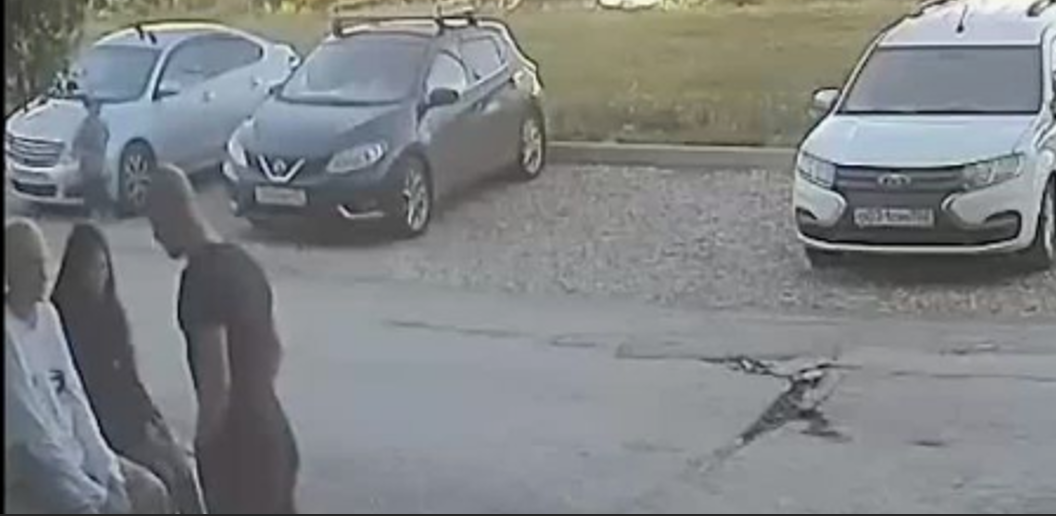 Урок вежливости по-башкирски для парня, который поднял руку на девушку