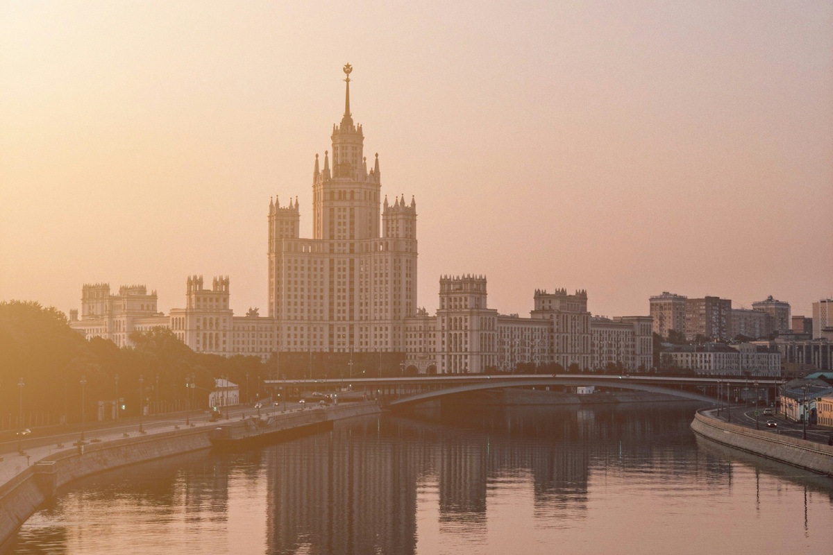     Лето еще вернется в Москву: синоптик рассказал, когда ждать потепления