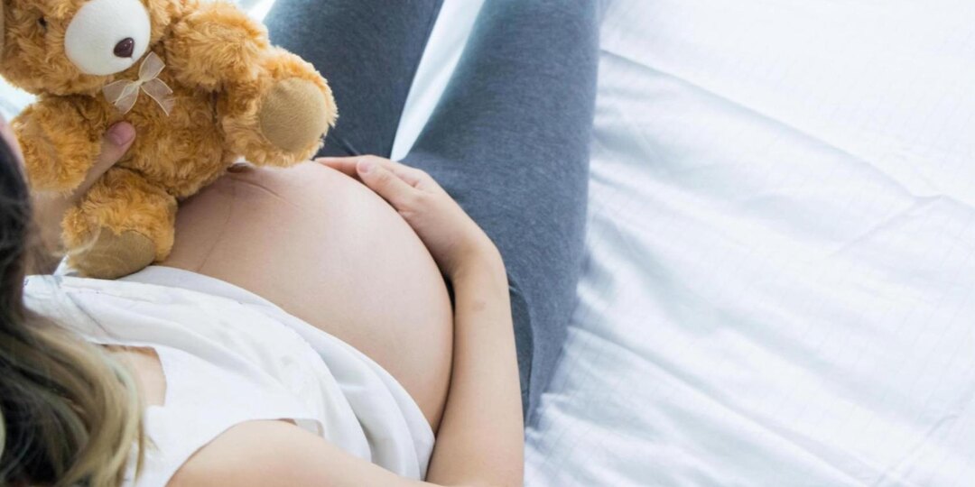 12-летняя девочка родила в Ростове: что известно о тайно привезённой из другого региона девочке