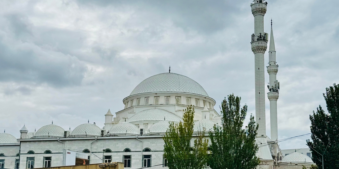 Как нас почти выгнали из мечети в Дагестане