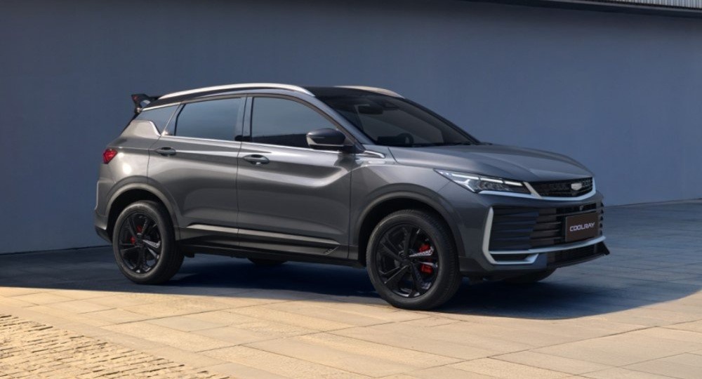 Geely Coolray стал дешевле на 170 тысяч. Новая комплектация «Спорт»: почти все то же, но доступнее