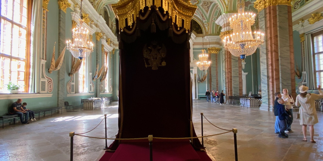 Петропавловская крепость. Петропавловский собор: как и где похоронили Петра I и всех Романовых