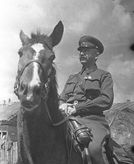 На фронте и в тылу: события 25 февраля 1942 года