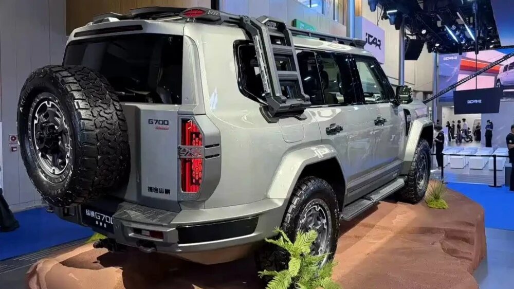 Jetour G700