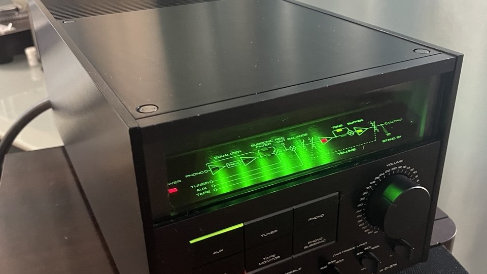 Pioneer Z1 за 3,5 тысячи долларов: «ну работает же!» — что я нашёл внутри