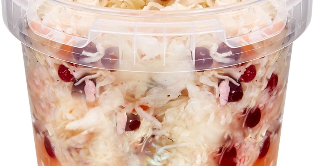 Капуста с яблоками и клюквой на зиму- хрустящая кисло- сладкая закуска под мясо с точными пропорциями заливки