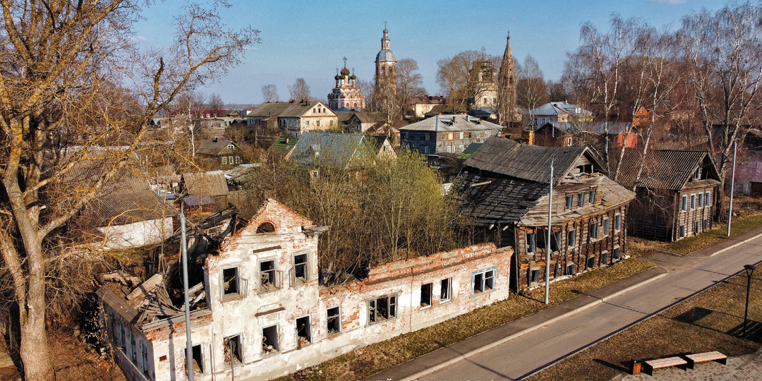 Исчезающий дом священника Пенкина в Осташкове