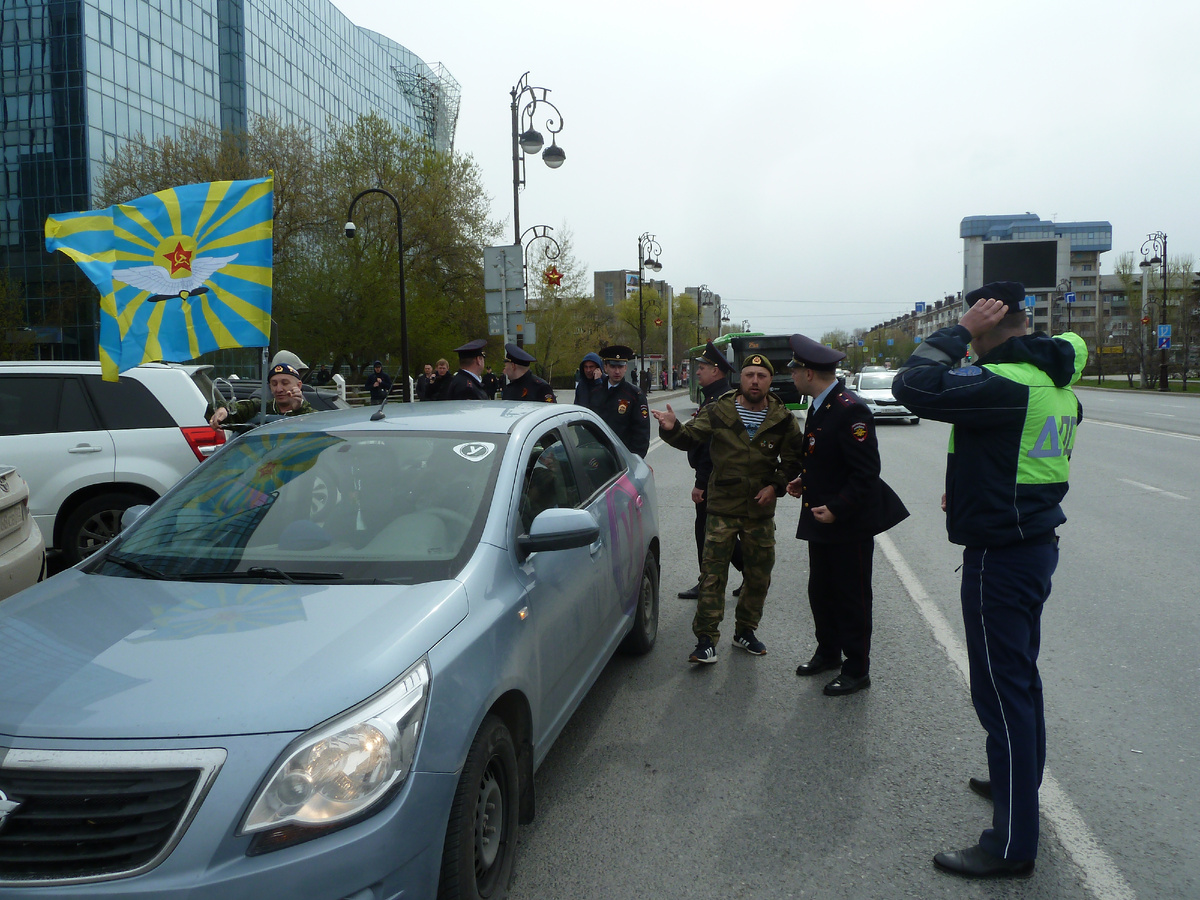 Перед шествием 1 мая 2024 г.