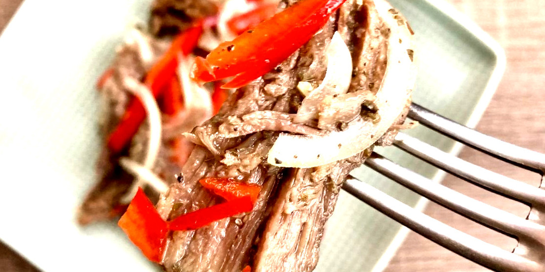 Готовлю шикарную закуску из вареного мяса: в разы вкуснее обычных рулетов и колбасы