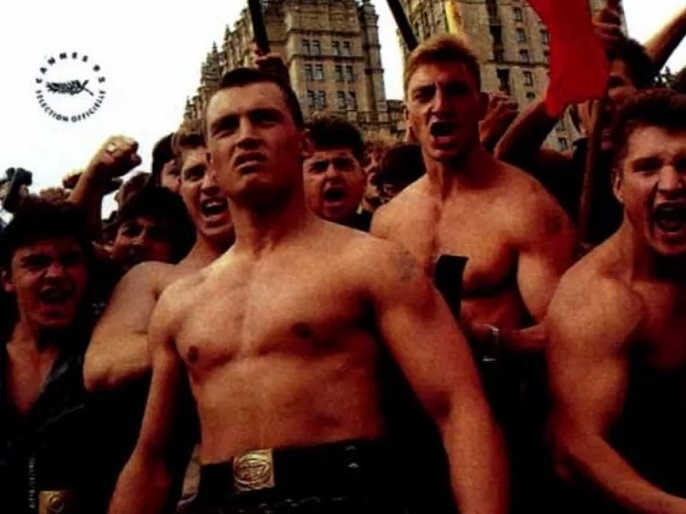 Кадр из фильма «Луна-парк» (1992). Кинопоиск.ру.