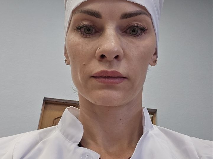 А я как студент очной формы мед.колледжа "Акушерское Дело" привыкаю к режиму, от которого уже за десятки лет отвыкла