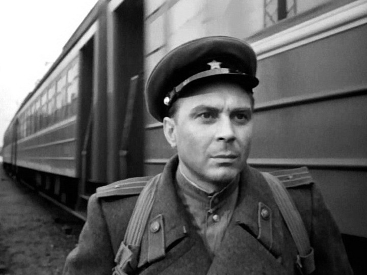 Народный артист Евгений Матвеев - боль остается с людьми (О чем писали советские газеты).