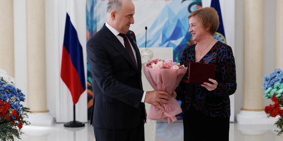 Мать-героиня, врачи, строители и ветеран спорта: в Карачаево-Черкесии наградили лучших земляков