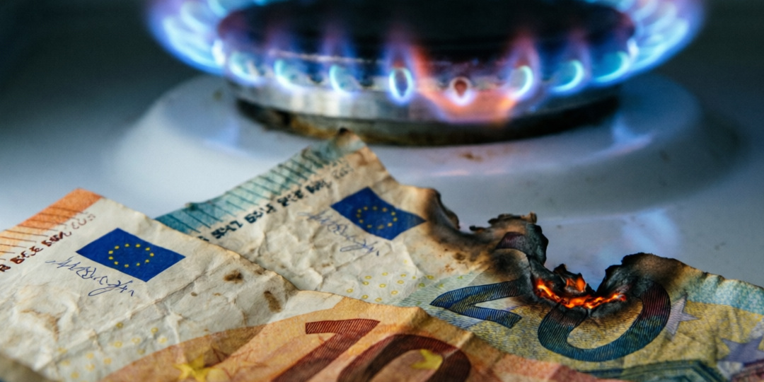 Дешевле не будет. Европа сдалась и начала закупать газ по любой цене